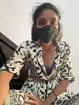 sweetreddy-02 on StripChat 