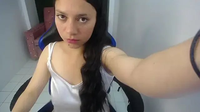 velvetvixen_t on StripChat 