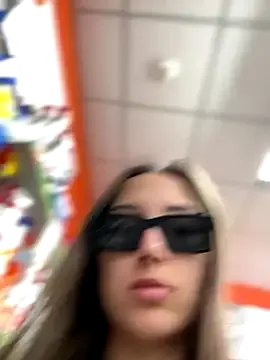 VelvetVixenI on StripChat 