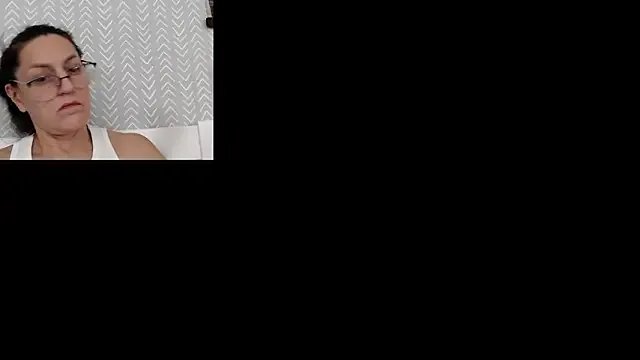 Vivian_Violet_ on StripChat 