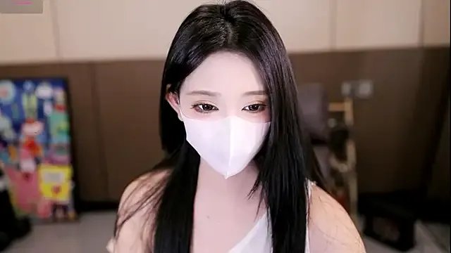 yaya_1888 on StripChat 