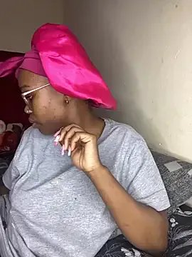 YummyMelanin117 on StripChat 