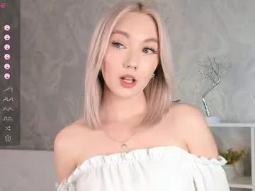 _vi_vi_ from Chaturbate