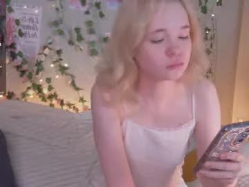caramelangels from Chaturbate