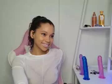 Naked Room cedaya555 
