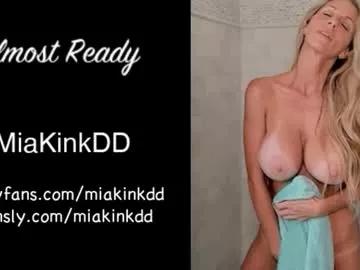 Naked Room miamilfs 