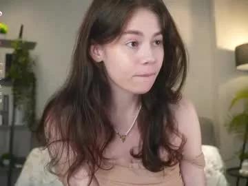 Naked Room pamelaryant 