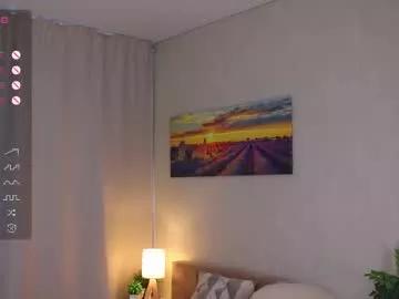 Naked Room taitechill 