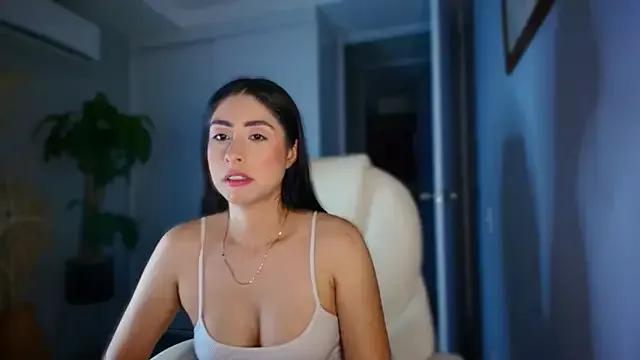 auroracaruso11 from StripChat is Freechat