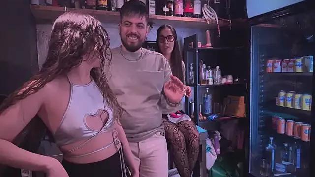 Naked Room barfantasy 