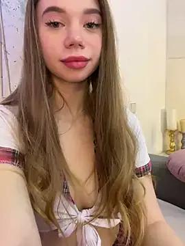 Naked Room Bella_Suns 