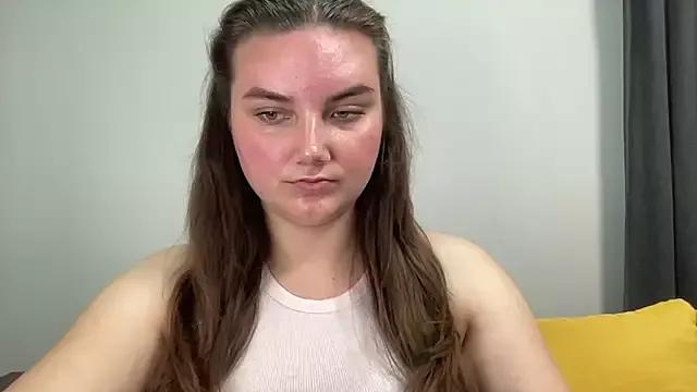 Dreamyblushfairy from StripChat is Freechat