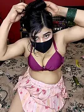 GORI_MAMM from StripChat is Freechat