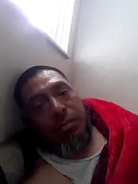 julio_p from StripChat is Freechat