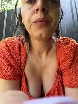 Naked Room ladywithbigass 