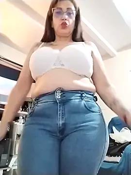 lonely_shewolf from StripChat is Freechat