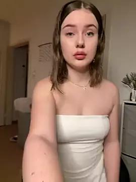 Naked Room MaribelRiver 