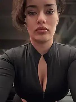 Naked Room MistressBelleNoire 