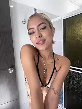 MystiqueXXX from StripChat is Freechat