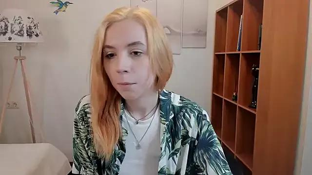 RowenaBeames from StripChat is Freechat