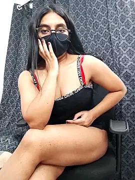 Naked Room sanaya_baby 