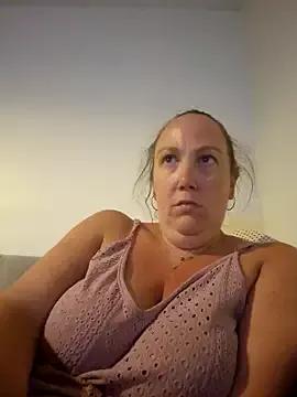 Wisie_Cutie from StripChat is Freechat
