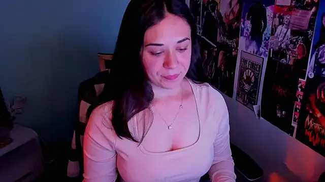 Yesenia_nia from StripChat