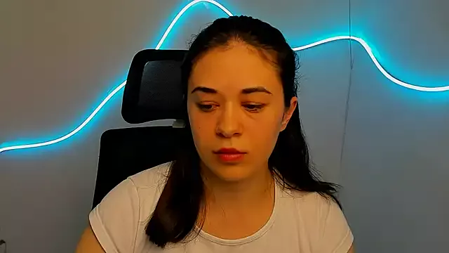 Yesenia_nia from StripChat