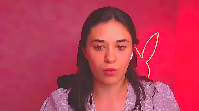 Yesenia_nia from StripChat